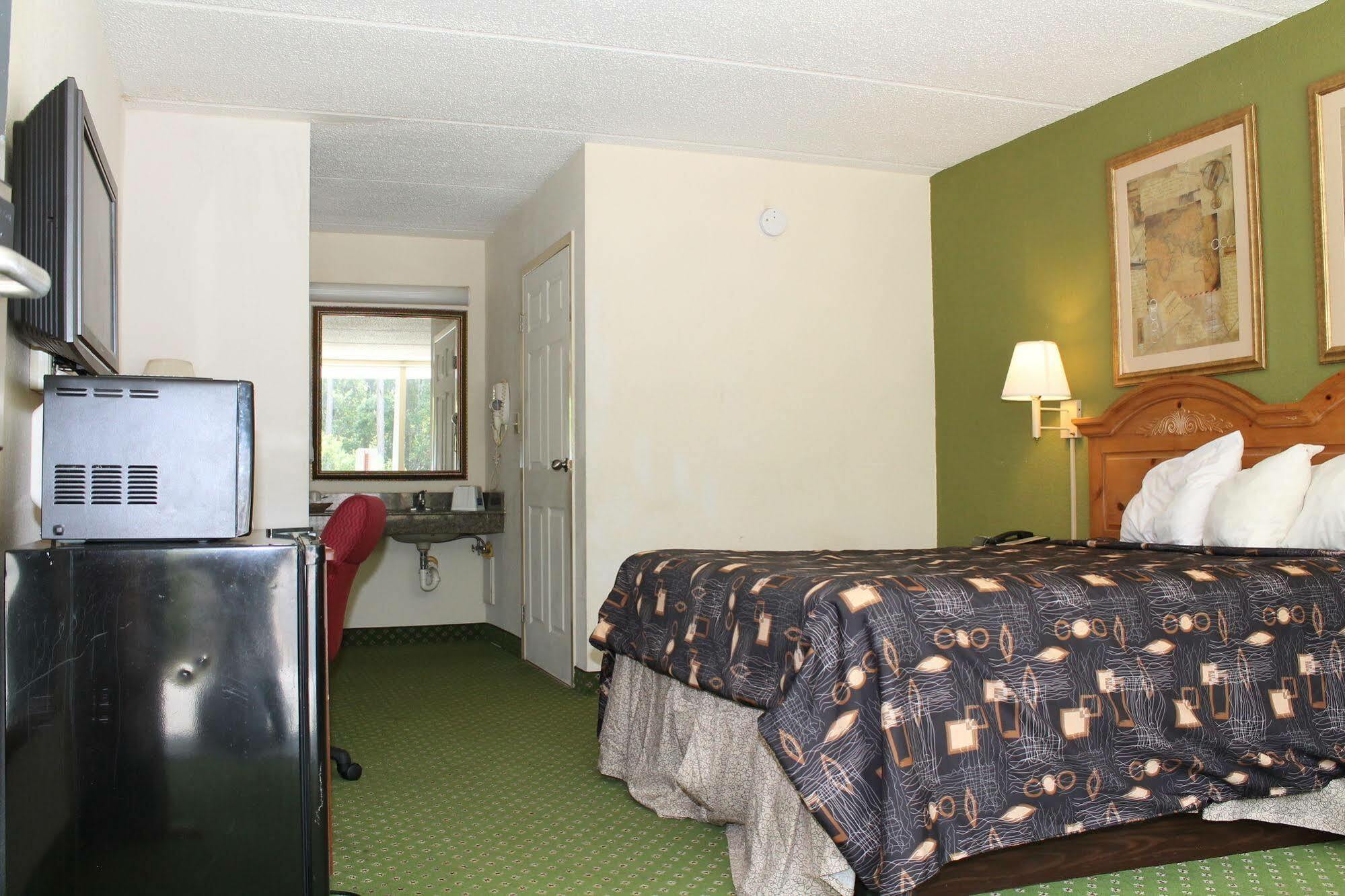 Travelers Inn Kingsland Eksteriør billede
